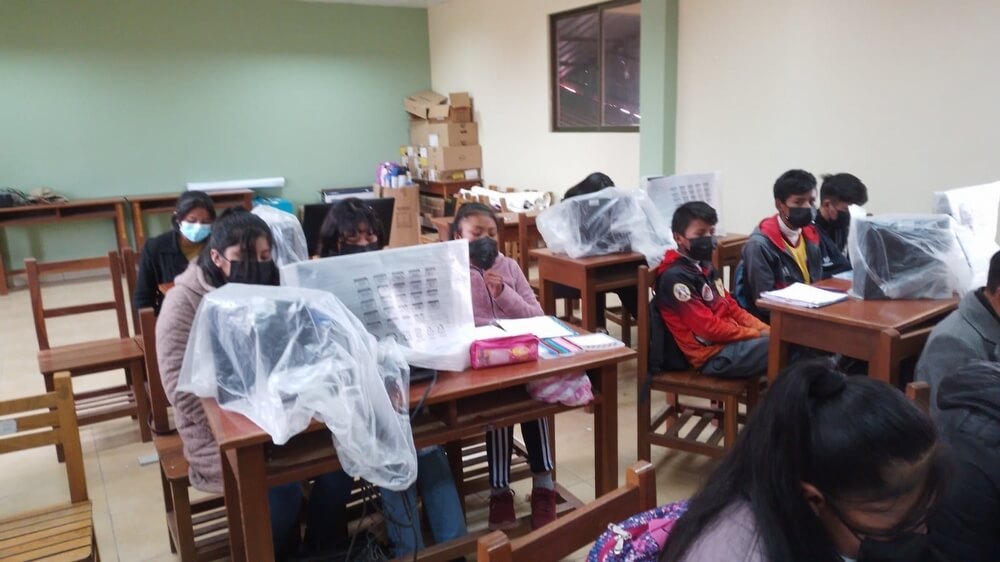 Computers voor Unidad Educativa 1. De Mayo San Ildefonso
